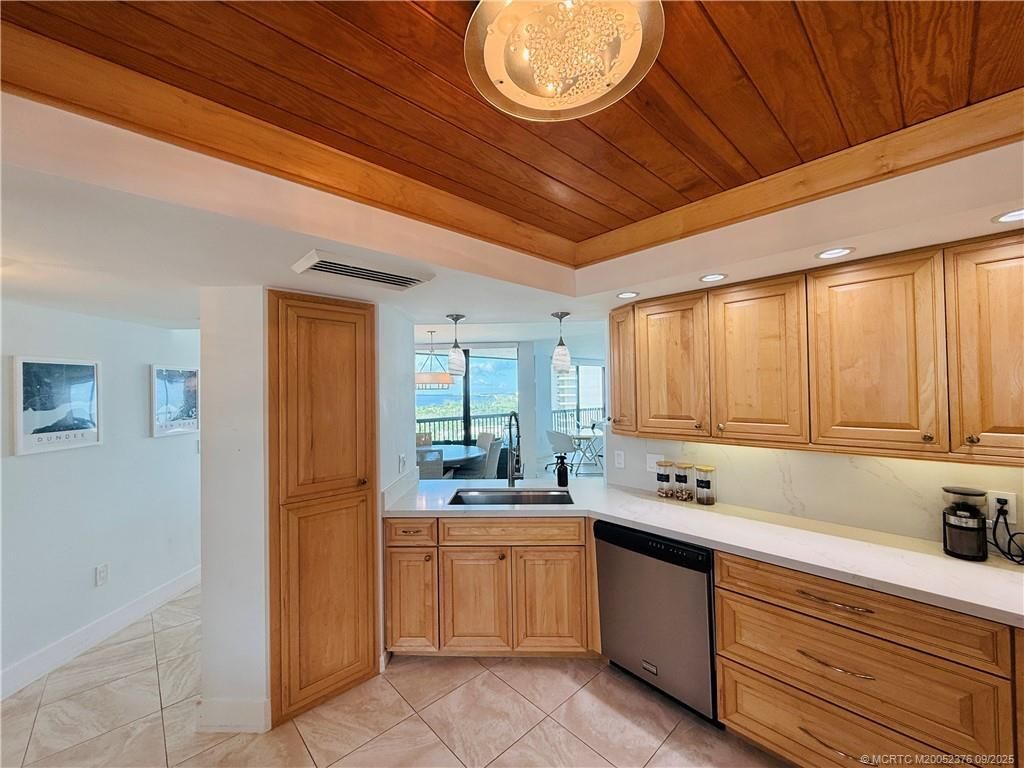 8800 S Ocean Drive, Unit 1201, Jensen Beach, FL 34957 Photo