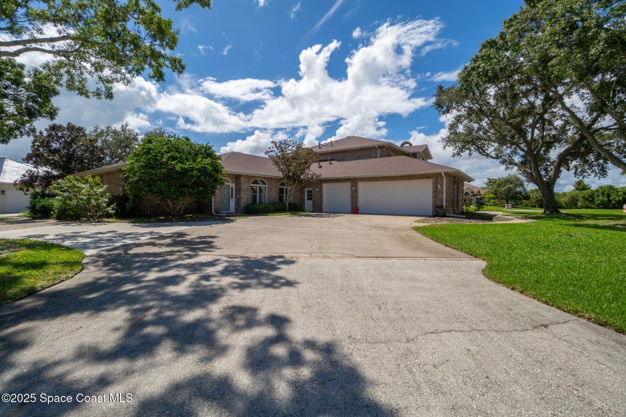 772 Oak Park Drive, Melbourne, FL 32940 Photo