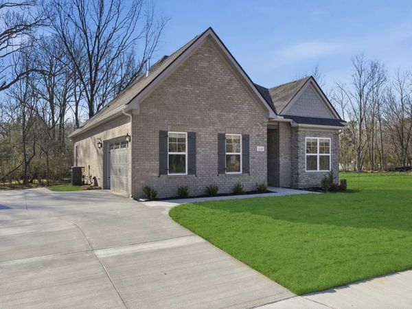 108 Sagewood Drive , Tullahoma, TN 37388