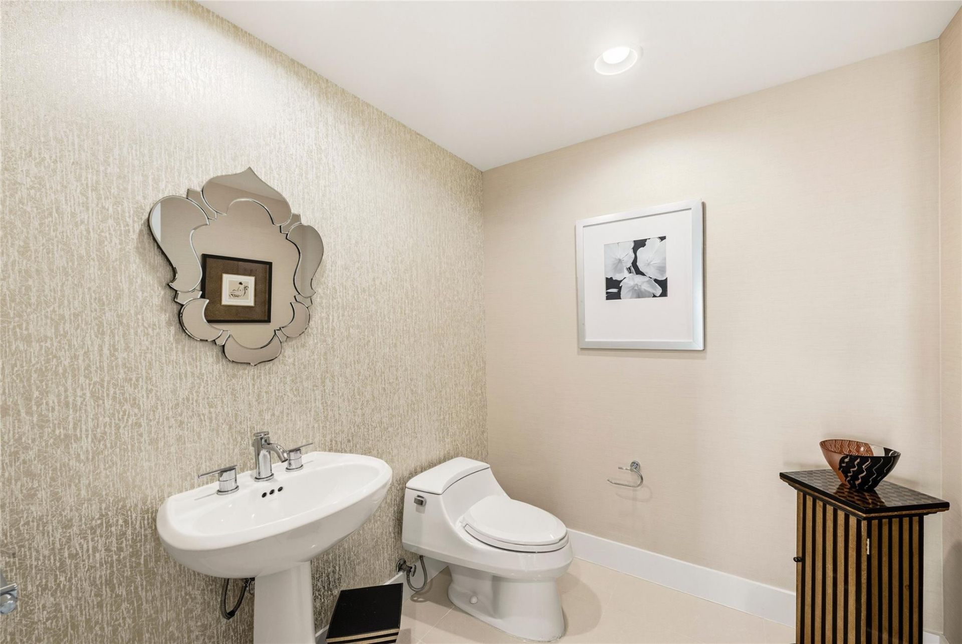 1 N Ocean Blvd, Unit 1604, Pompano Beach, FL 33062 Photo