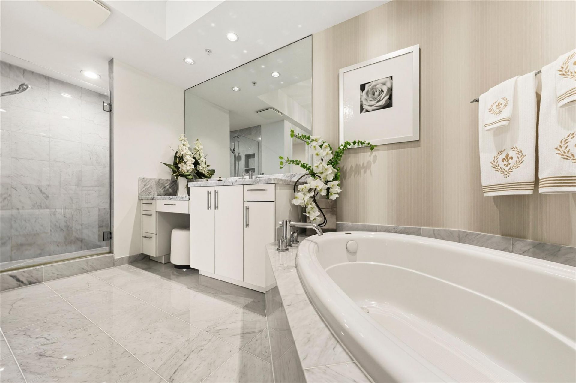 1 N Ocean Boulevard, Unit 1604, Pompano Beach, FL 33062 Photo