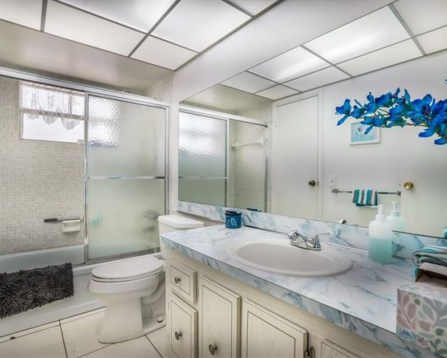 4705 NW 35th Street, Unit 411, Lauderdale Lakes, FL 33319 Photo