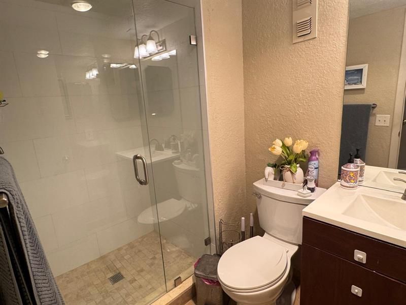 521 N Riverside Dr, Unit 602, Pompano Beach, FL 33062 Photo