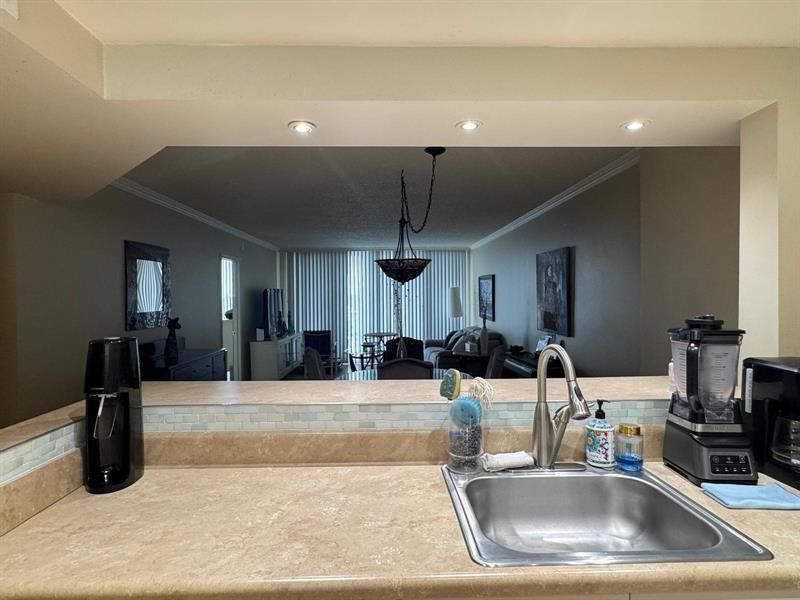 521 N Riverside Dr, Unit 602, Pompano Beach, FL 33062 Photo