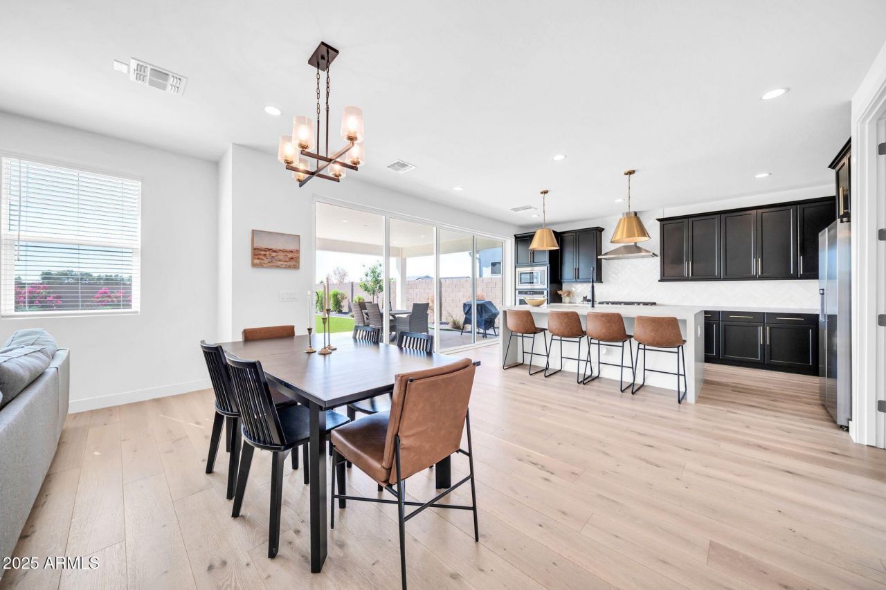 17329 W GRETNA Street Surprise, AZ 85388