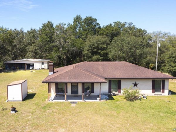 12835 Farm Road, Southport, FL 32409