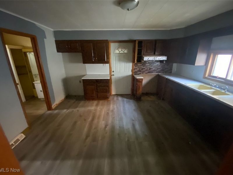 6618 Collier Avenue, Cleveland, OH 44105 Photo 5