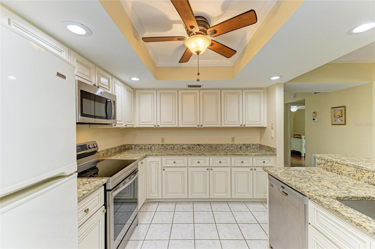 3902 Mourning Dove Drive, Unit 235, Bradenton, FL 34210 Photo