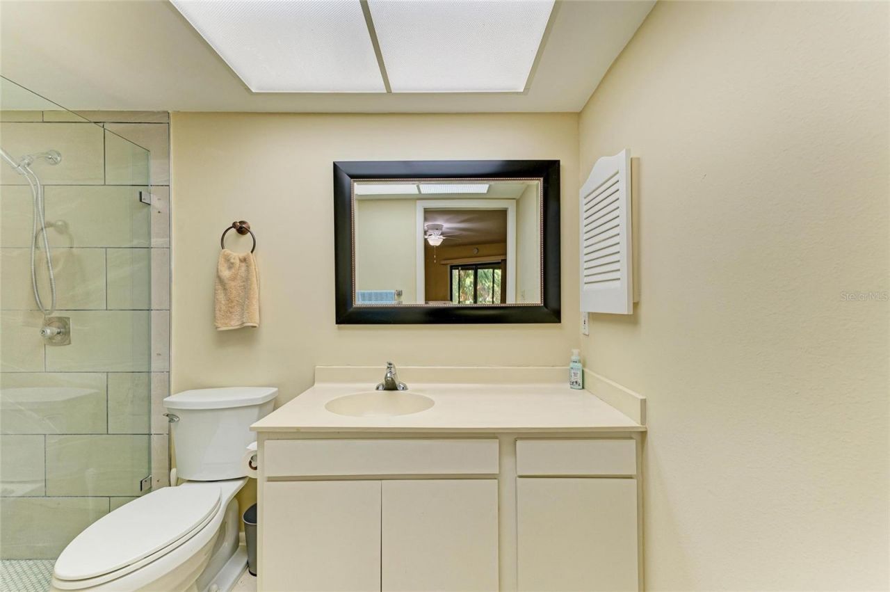 3902 Mourning Dove Drive, Unit 235, Bradenton, FL 34210 Photo