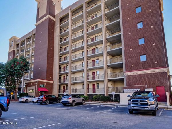 106 N Water Street, Unit 907, Wilmington, NC 28401