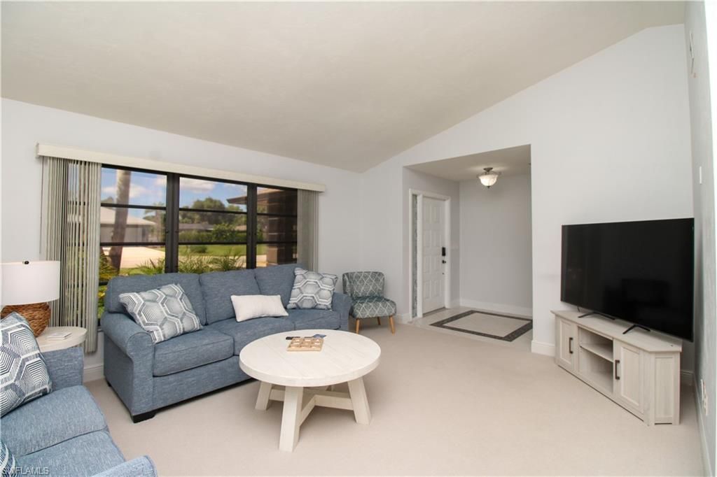213 Bay Meadows Dr, Naples, FL 34113 Photo