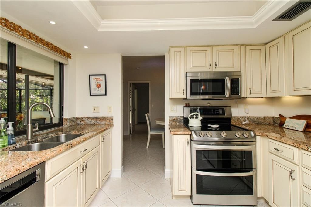 213 Bay Meadows Dr, Naples, FL 34113 Photo
