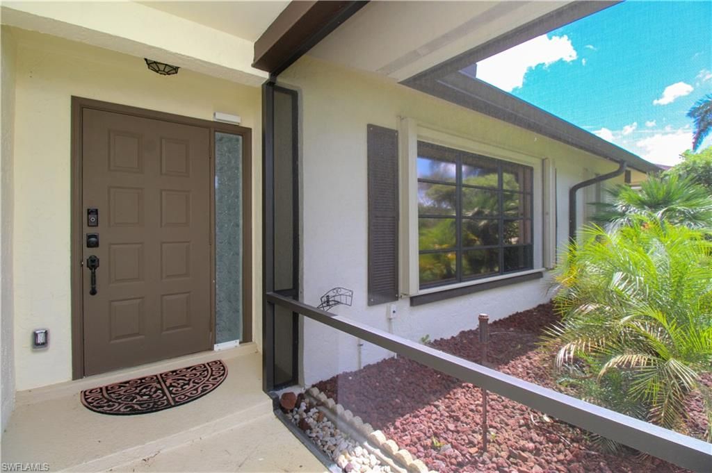 213 Bay Meadows Dr, Naples, FL 34113 Photo