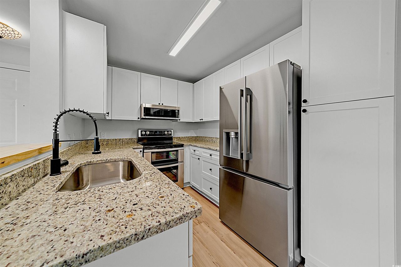 8735 Chandler Dr. Photo 8