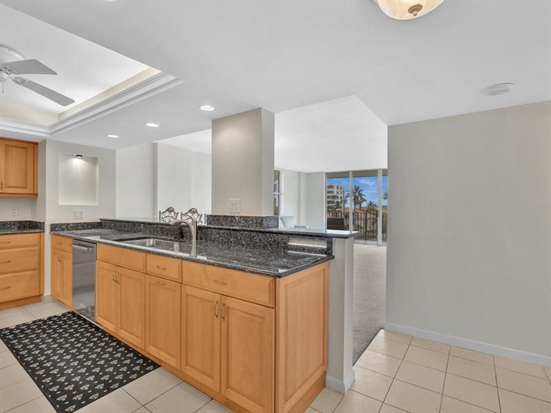 1150 Hillsboro Mile, Unit 402, Hillsboro Beach, FL 33062 Photo