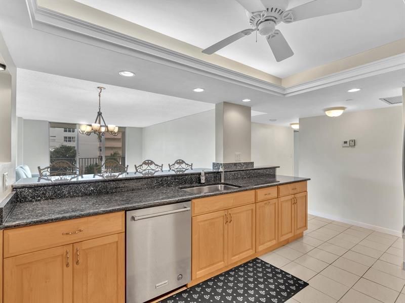 1150 Hillsboro Mile, Unit 402, Hillsboro Beach, FL 33062 Photo