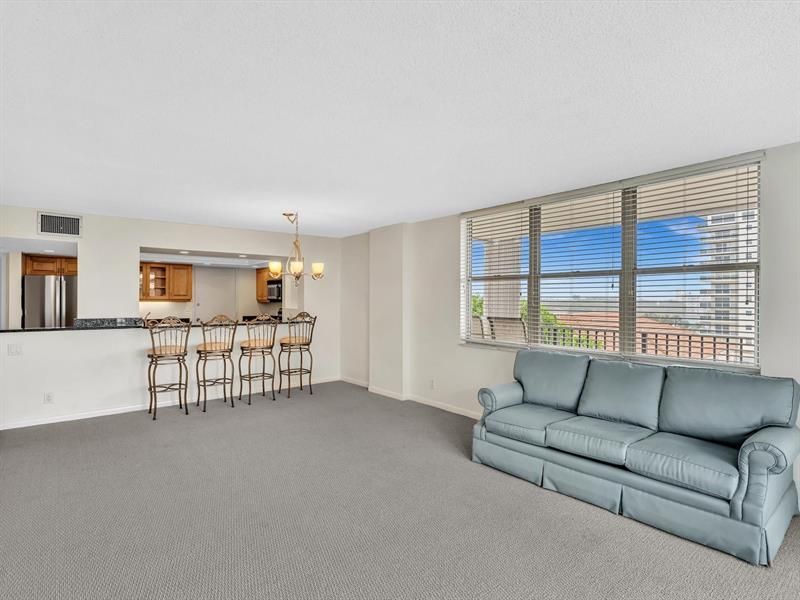 1150 Hillsboro Mile, Unit 402, Hillsboro Beach, FL 33062 Photo