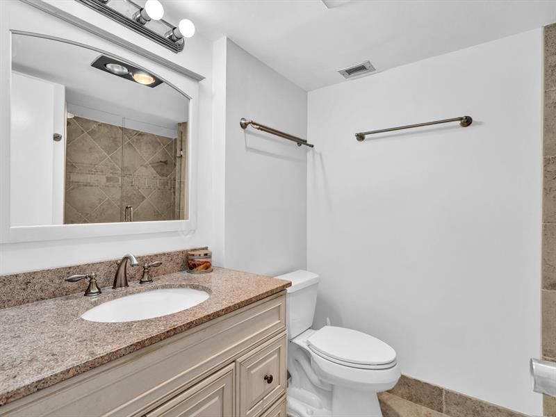 1150 Hillsboro Mile, Unit 402, Hillsboro Beach, FL 33062 Photo