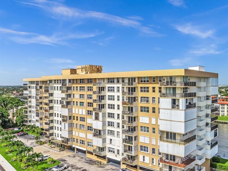 1150 Hillsboro Mile, Unit 402, Hillsboro Beach, FL 33062 Photo