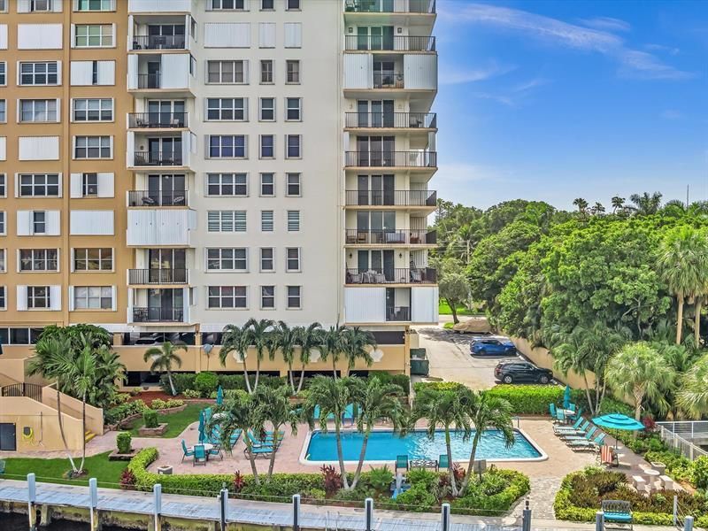 1150 Hillsboro Mile, Unit 402, Hillsboro Beach, FL 33062 Photo