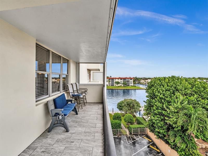 1150 Hillsboro Mile, Unit 402, Hillsboro Beach, FL 33062 Photo