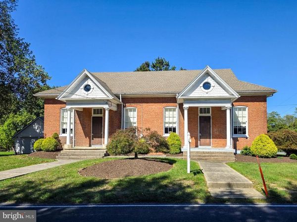 171 EAST AVENUE, GREENCASTLE, PA 17225