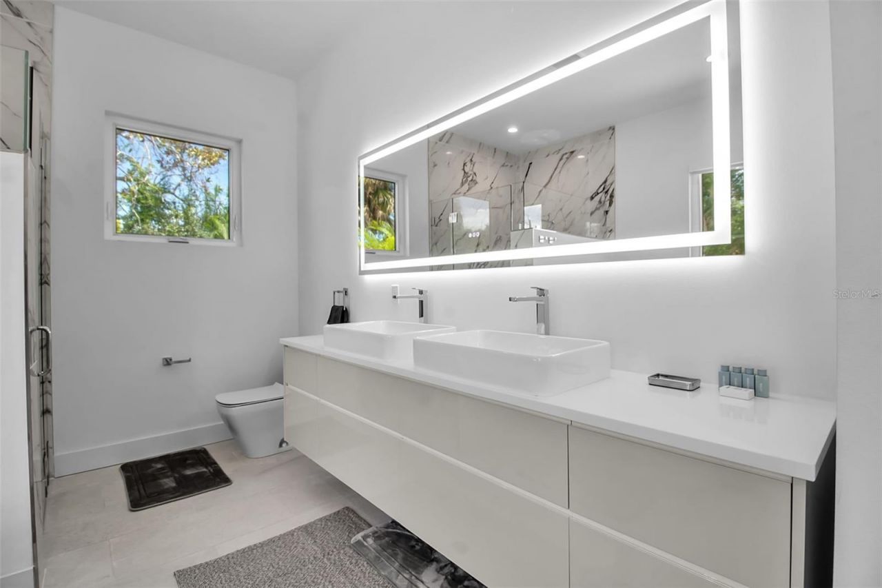 2231 Wood Street, Sarasota, FL 34237 Photo