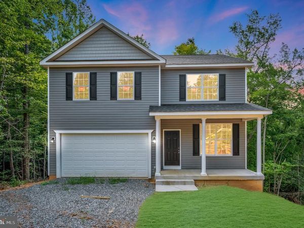 6077 HAMLIN CIRCLE, KING GEORGE, VA 22485