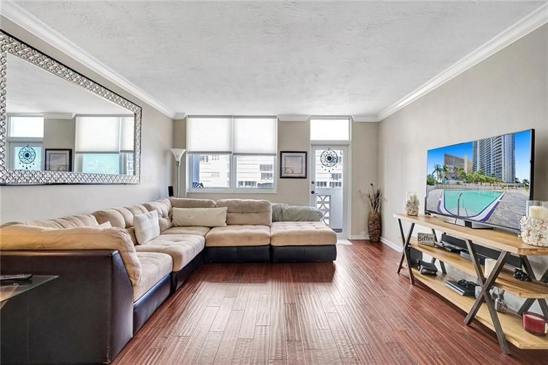 4250 Galt Ocean Dr, Unit 9R, Fort Lauderdale, FL 33308 Photo