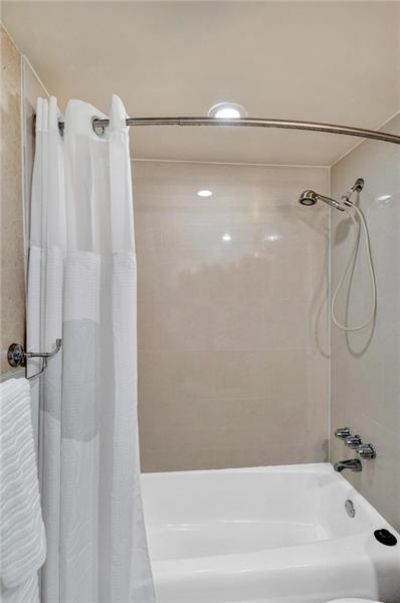 4250 Galt Ocean Dr, Unit 9R, Fort Lauderdale, FL 33308 Photo