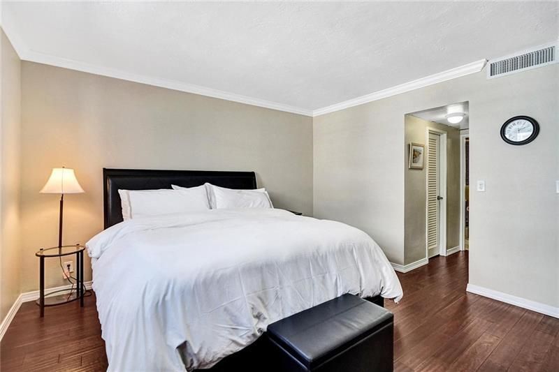 4250 Galt Ocean Dr, Unit 9R, Fort Lauderdale, FL 33308 Photo