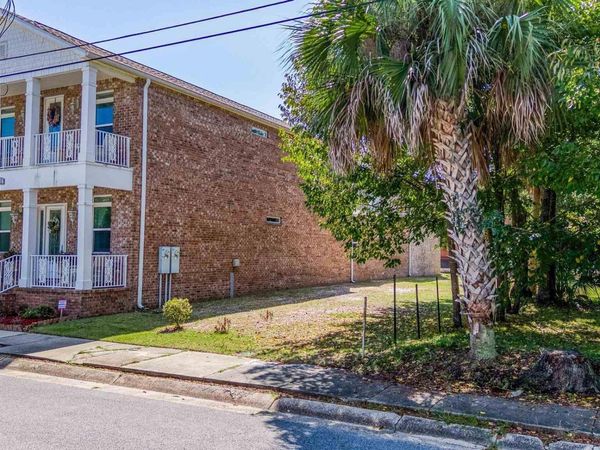 400 BLK W Intendencia St, Pensacola, FL 32502