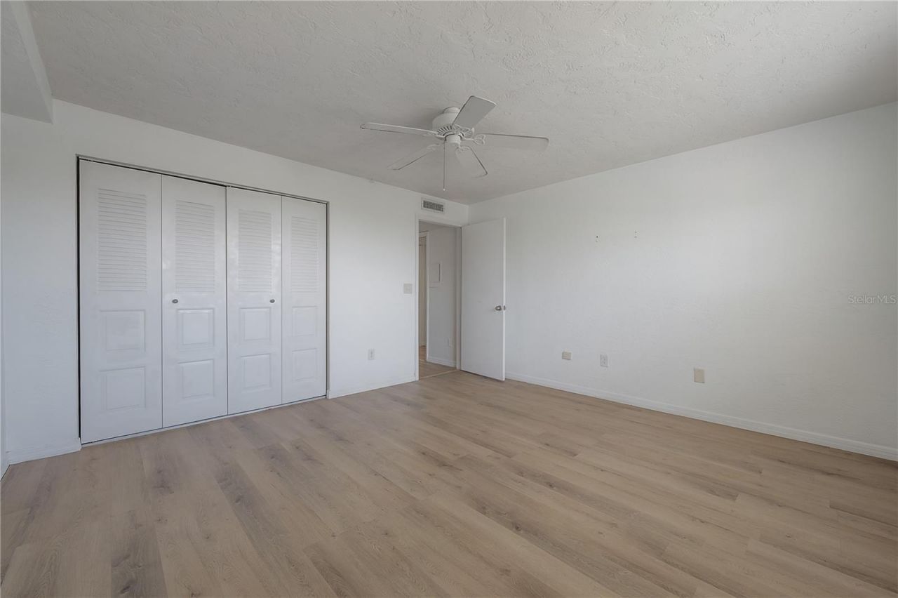 4681 1st Street Ne, Unit 209, Saint Petersburg, FL 33703 Photo