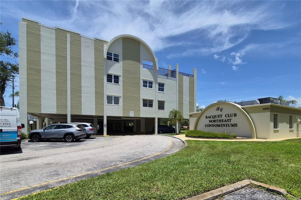 4681 1st Street Ne, Unit 209, Saint Petersburg, FL 33703 Photo