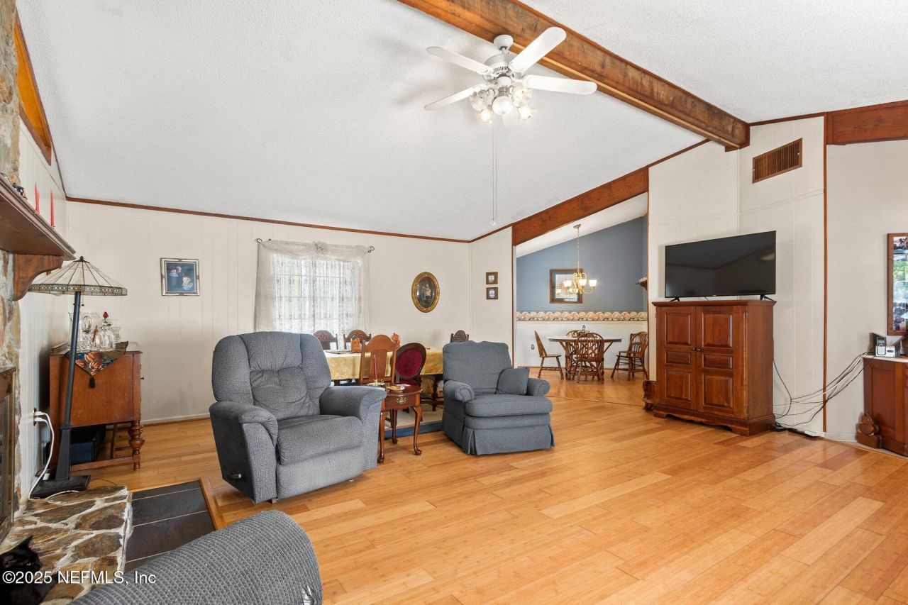 102 Acosta Creek Drive, Satsuma, FL 32189 Photo