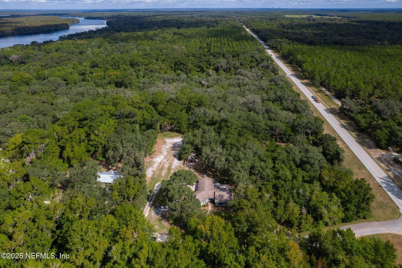 102 Acosta Creek Drive, Satsuma, FL 32189 Photo