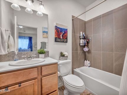 585 Logan Jacob Lane, Reno, NV 89503 Photo