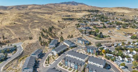 585 Logan Jacob Lane, Reno, NV 89503 Photo