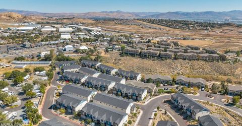 585 Logan Jacob Lane, Reno, NV 89503 Photo