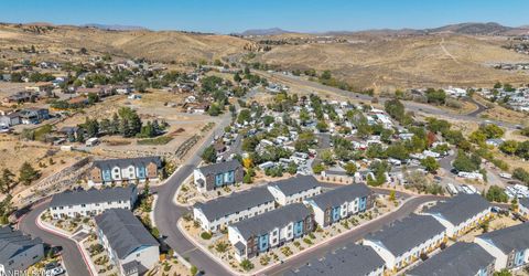 585 Logan Jacob Lane, Reno, NV 89503 Photo