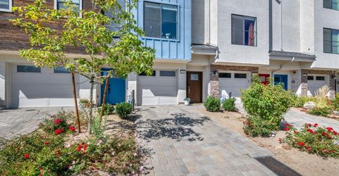 585 Logan Jacob Lane, Reno, NV 89503 Photo