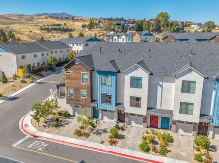 585 Logan Jacob Lane, Reno, NV 89503 Photo