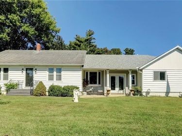 215 E Walnut Street, Waverly, MO 64096