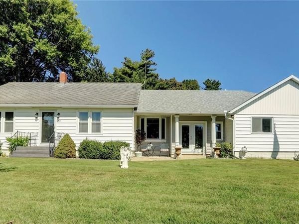 215 E Walnut Street, Waverly, MO 64096