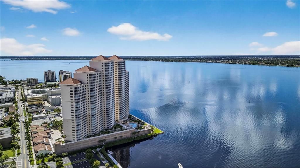 2090 W First St, Unit G1207, Fort Myers, FL 33901 Photo