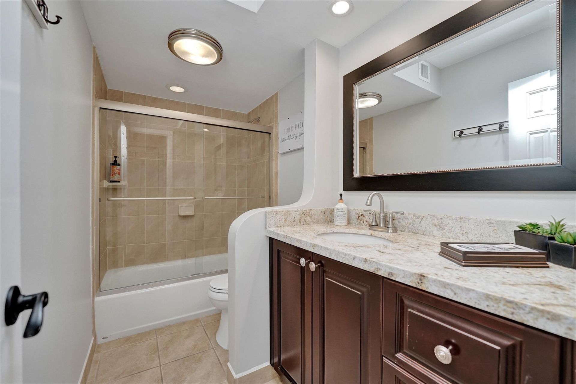 1100 SE 5th Court, Unit 77, Pompano Beach, FL 33060 Photo