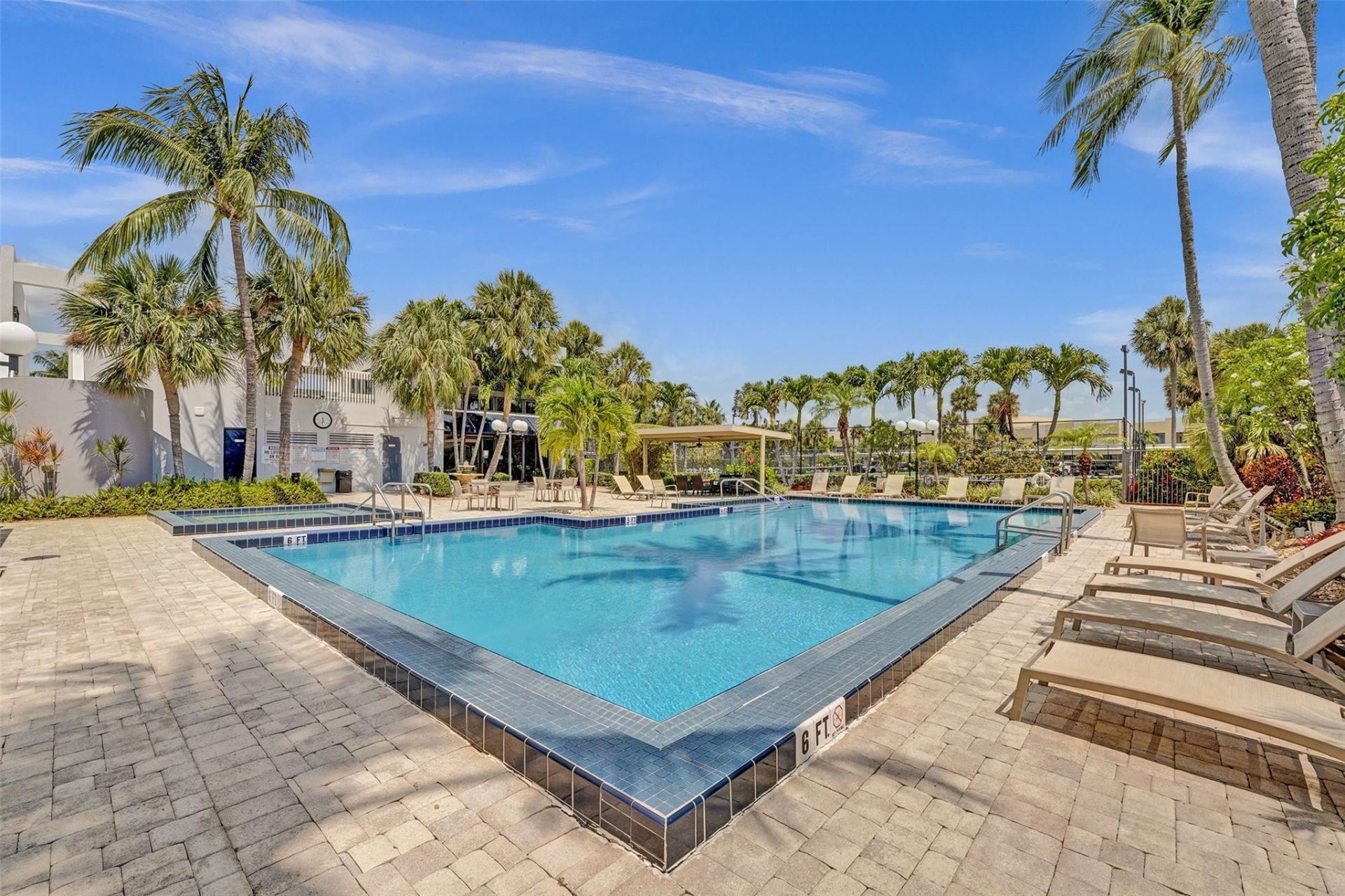 1100 SE 5th Court, Unit 77, Pompano Beach, FL 33060 Photo