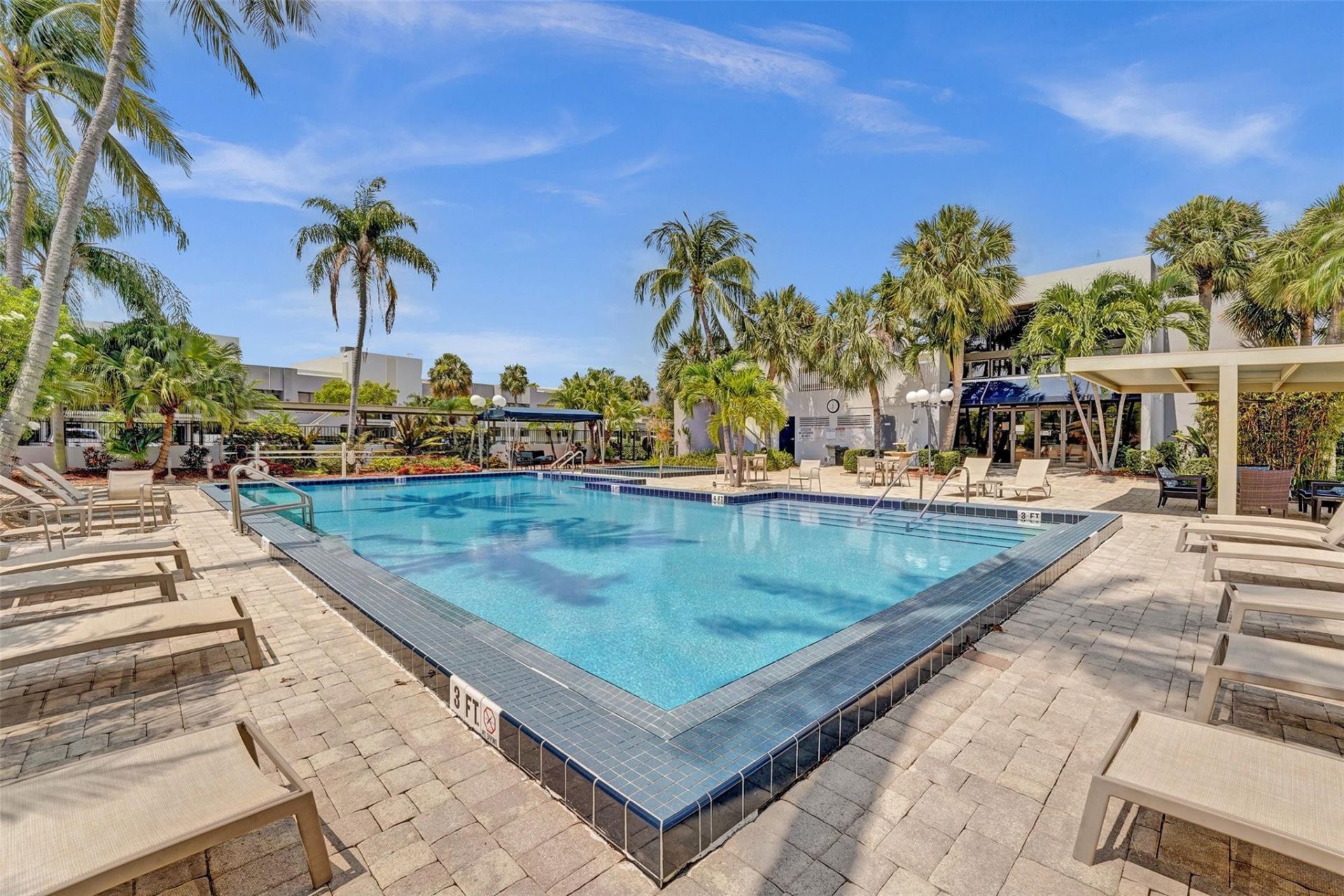 1100 SE 5th Court, Unit 77, Pompano Beach, FL 33060 Photo