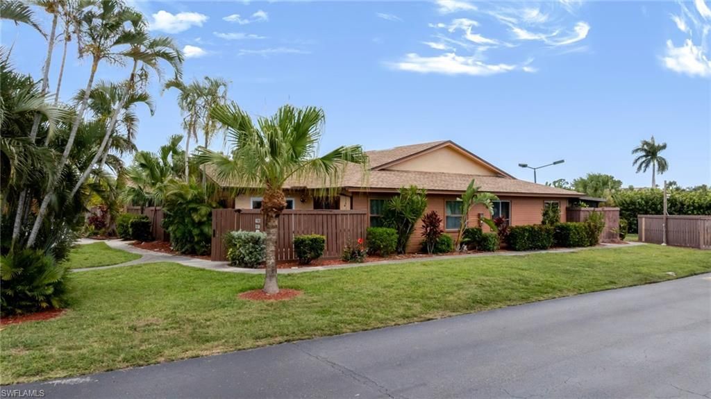 17329 Birchwood Ln, Unit D, Fort Myers, FL 33908 Photo