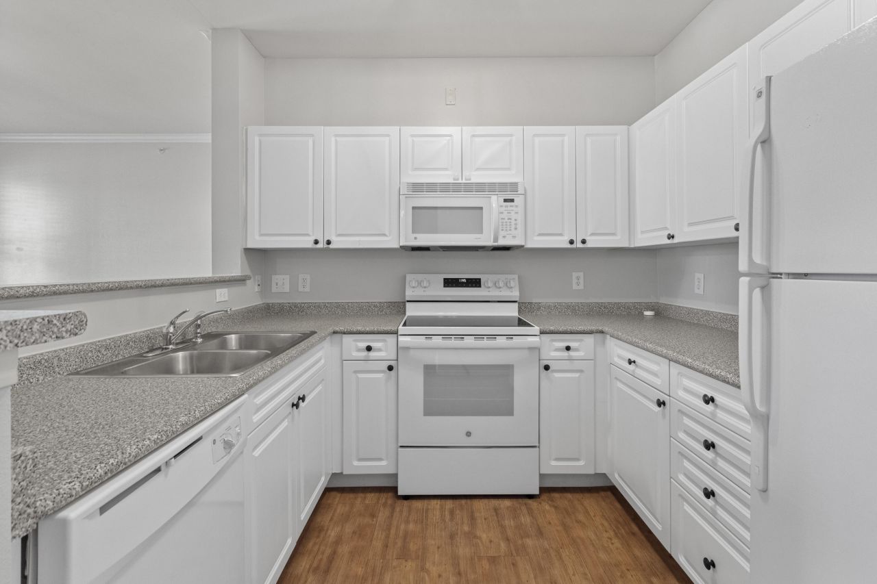 130 River Landing Drive Photo 10